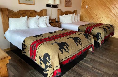 Dubois Hotel | The Longhorn Ranch Resort Lodge & RV Park