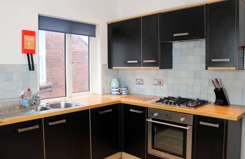 Dartmouth Apartment | The Lookout at Lauriston