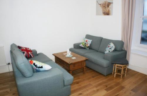 Helensburgh Apartment | The Lookout
