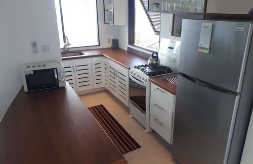 Richmond Apartment | The Lookout Ocean Deck - Boutique apartment, a short walk from stunning beaches