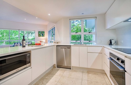 Noosa Heads Apartment | The Lookout Resort