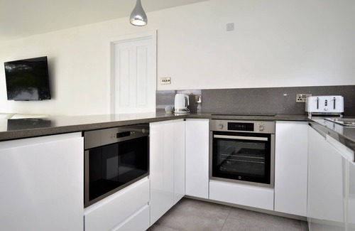 Tighnabruaich Cottage | The Lookout, spectacular sea views