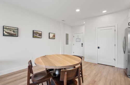 Traverse City Apartment | The Loop Downtown By Kasa
