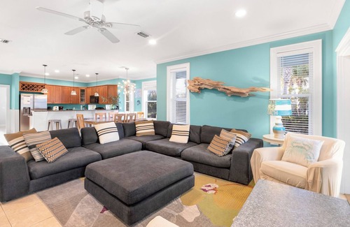 Seacrest Beach House | The Loopy Crab - Seacrest Beach home large private pool, Lagoon Pool 4 bikes!
