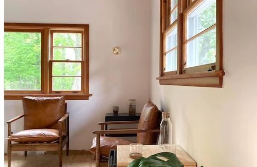 Indian Lake Hotel | The Lorca ADK Motel Room 4