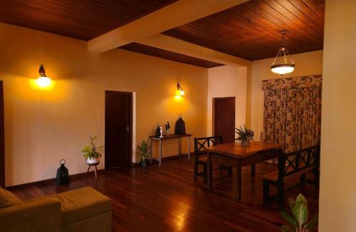 Nuwara Eliya Hotel | The Loris Manor