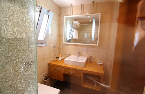 Yalikavak Hotel | The Losh