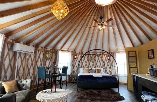 Big Water Apartment | The Lotus Yurt at Nomad Yurts, Lake Powell