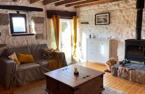 Guerlesquin House | The Louarn -