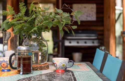 Wheatsheaf Apartment | The Love Shack Summar