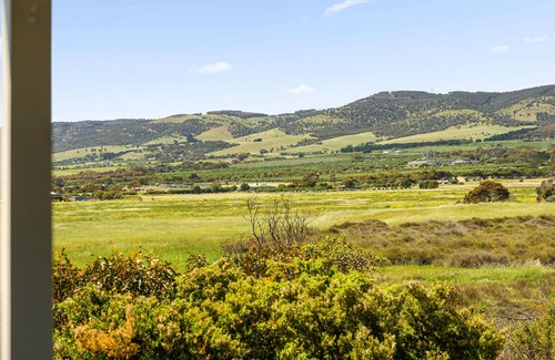Silver Sands House | The LoveShack ~ Silver Sands - Family Entertainer Surrounded by Sea, Scrub & Hills