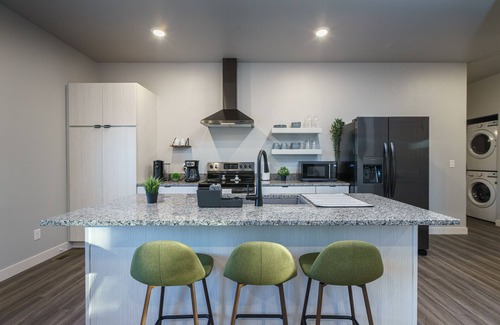 Spearfish House | The Lower Hillsview Loft