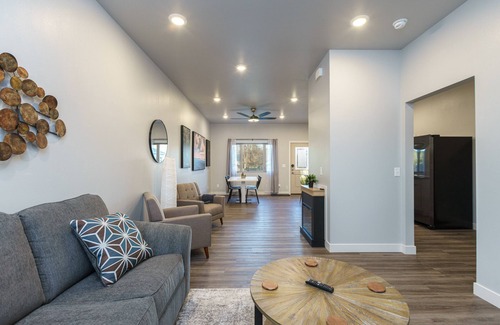 Spearfish House | The Lower Hillsview Loft