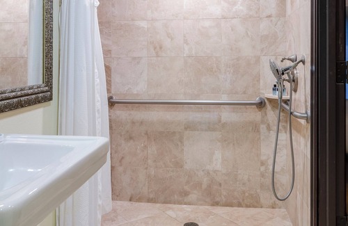 Hutchinson Island South Hotel | The Lucie