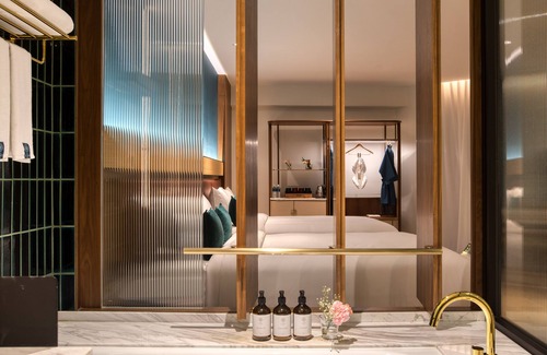 Downtown Kota Kinabalu Hotel | The LUMA Hotel - A Member of Design Hotels