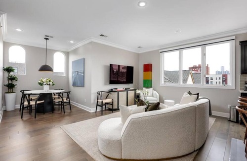 Midtown Apartment | The Lumber Baron's Penthouse 3BR/2.5 BA