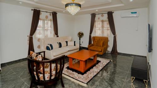 Lagos Apartment | The Luxe Apartment