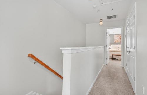 South Downtown House | The Luxe on 16th Steps to Atlantic Station