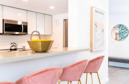 Palm Springs House | The Luxe - Palm Springs