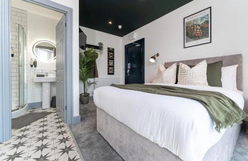 Southampton Apartment | The Madison - Premium Self Check-In Studios & Apartments