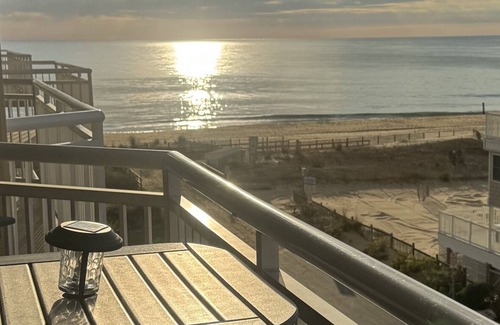 Midtown Ocean City Condo | The Magnificent Gateway Grand