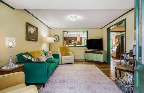 Sparta House | The Magnolia House