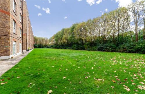 Ravenscourt Park Apartment | The Maida Vale Flat