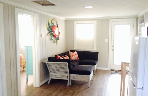 Buxton Apartment | The Maiden in Buxton: Oceanside & Steps from the Beach!