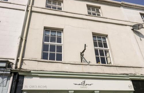 Crickhowell Apartment | The Maiflour Bakery
