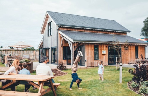 Cirencester House | The Mallows (HM81), Lower Mill Estate, Cotswolds