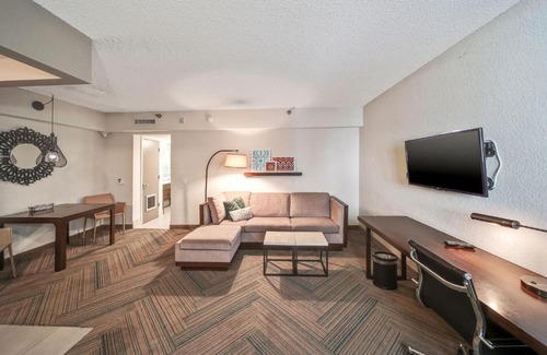 Coconut Grove Apartment | The Malone