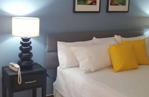 Mandeville Hotel | The Mandeville Hotel