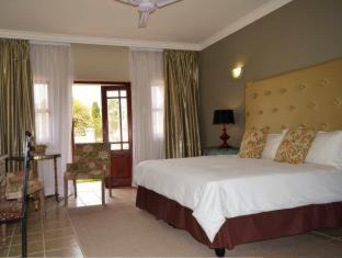 Jeffreys Bay Hotel | The Mandyville Jeffreys Bay
