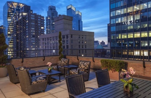 Central Park South Apartment | The Manhattan Club One Bedroom Suite Available Christmas Eve/December 23 to 26