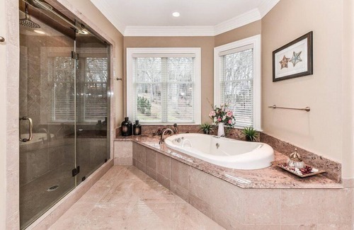 Leesburg Bed & Breakfast | The Manor at Courtland Farm