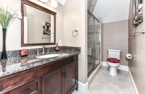 Leesburg House | The Manor at Courtland Farm