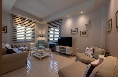 Kalamata Villa | The Mansion - Kalamata Mediterranean Villas
