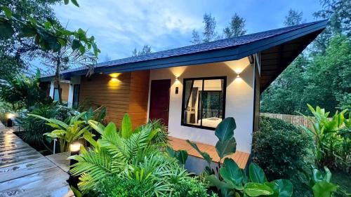 Ko Lanta Resort | The Mantra Navi