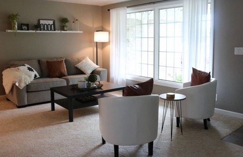 Millersburg House | The Maple Street Hideaway in Berlin