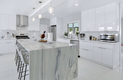 Palm Springs House | The Marble Palace - A Ryson Property
