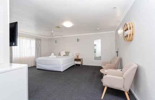 West Mackay Hotel | The Marco Polo