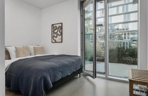 Aarhus C Apartment | The Marina Suite Including 1x Free Private Parking Spot