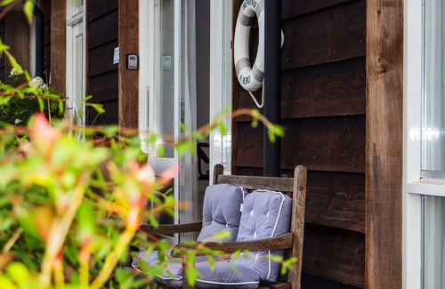 Municipality of Wijdemeren Apartment | The marine apartment near Amsterdam with private parking space.