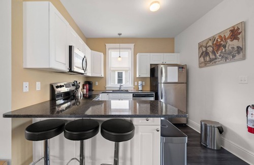 Cherry Valley House | The Marmot - 12 Butternut
