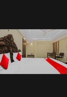 Lakdi Ka Pul Hotel | THE Maruti grand