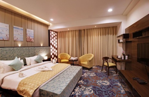 Nathdwara Hotel | The Marutinandan Grand, Nathdwara