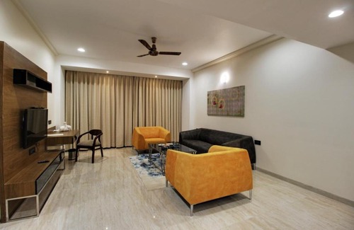 Nathdwara Hotel | The Marutinandan Grand, Nathdwara