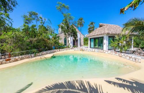 North Side House | The Mastic Cottage Collection