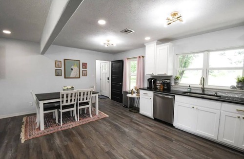 Gore House | The Mayor in Gore with Kids Space! 10 mins to lake, 5 to both rivers.