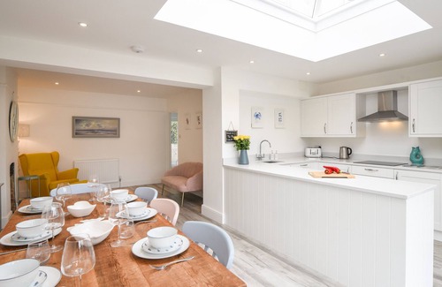 Beer House | THE MEAD, family friendly, country holiday cottage in Beer